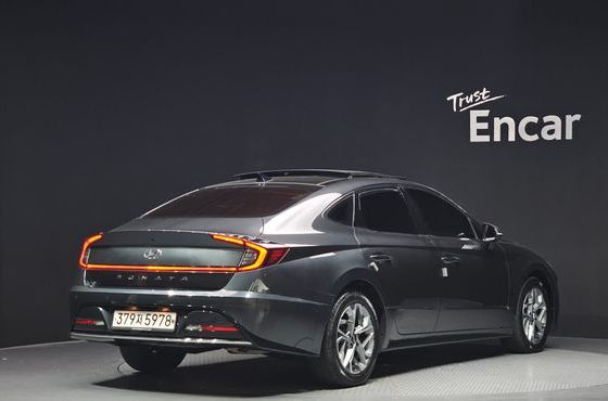 Hyundai Sonata 2.0 Premium — пробег 76 962 км — фото 2 из 5