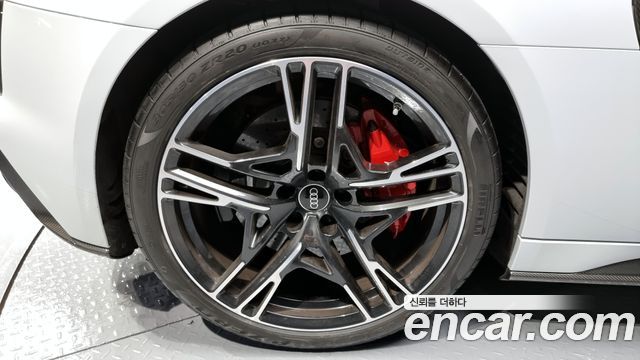 Audi R8 из Кореи Encar