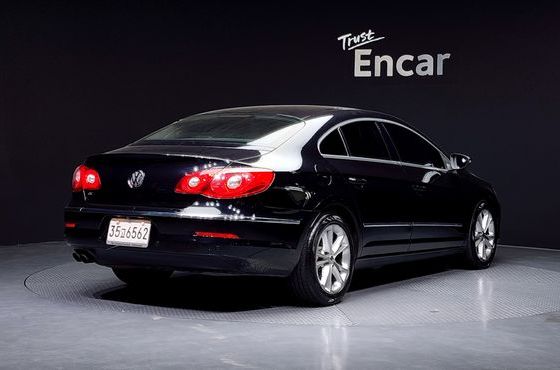 Volkswagen CC 2.0 TDI — пробег 205 906 км — фото 2 из 5