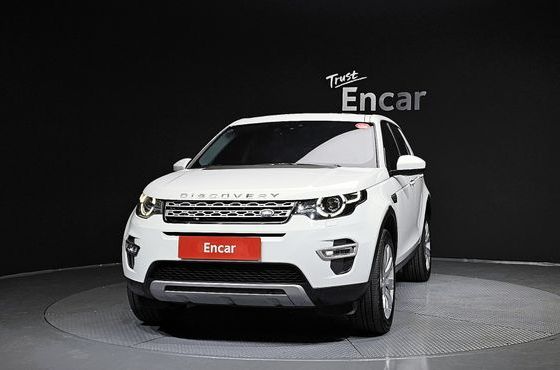 Land Rover Discovery Sport 2.0 TD4 HSE Luxury — пробег 124 724 км — фото 3 из 5
