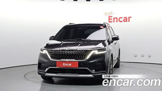 Kia Carnival 9-Seater Noblesse — пробег 48 376 км — фото 3 из 5