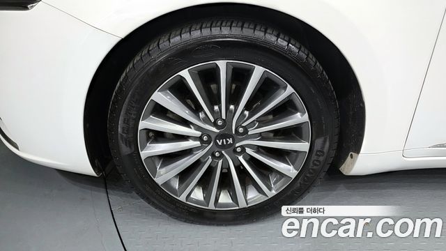 Kia K7 из Кореи Encar