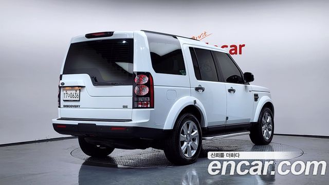 Land Rover Discovery 3.0 SDV6 SE — пробег 87 336 км — фото 2 из 5