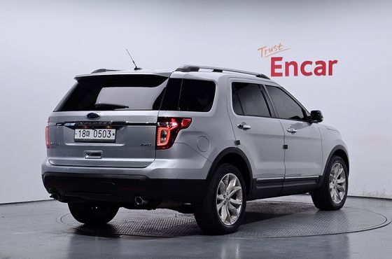 Ford Explorer 3.5 Limited 4WD 5th — пробег 59 340 км — фото 2 из 5