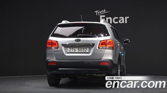 Kia Sorento Diesel 2.0 2WD TLX High-Deluxe — пробег 194 592 км — фото 4 из 5