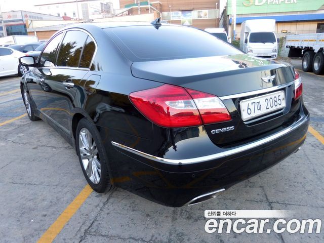 Hyundai Genesis из Кореи Encar