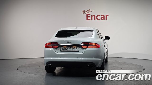 Jaguar XF из Кореи Encar