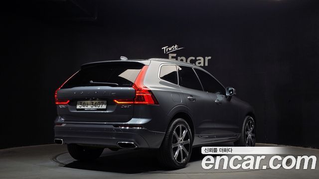 Volvo XC60 D5 Inscription — пробег 53 572 км — фото 2 из 5
