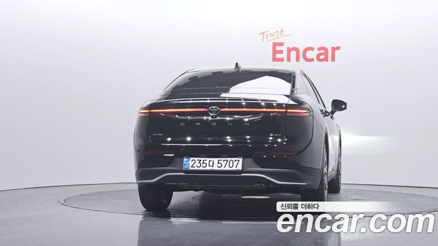 Toyota Crown из Кореи Encar