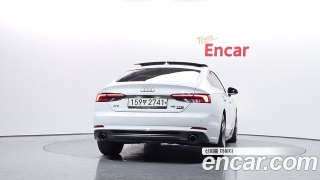 Audi A5 45 TFSI Quattro Premium Sportback — пробег 133 416 км — фото 4 из 5