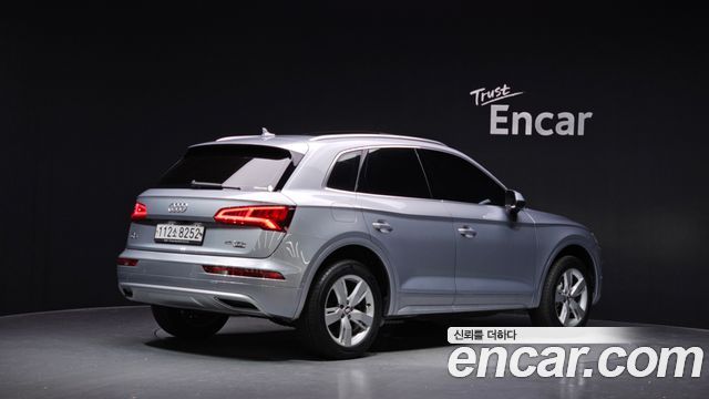 Audi Q5 45 TFSI Quattro Premium — пробег 68 860 км — фото 2 из 5