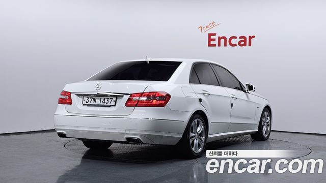 Mercedes-Benz E-Class E220 CDI Avantgarde — пробег 165 277 км — фото 2 из 5