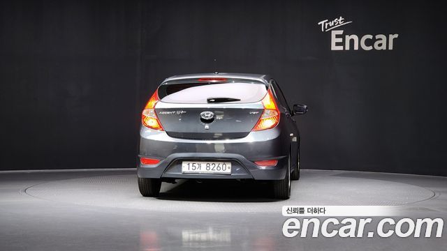 Hyundai Accent Diesel WIT 1.6 VGT Premier — пробег 138 002 км — фото 4 из 5