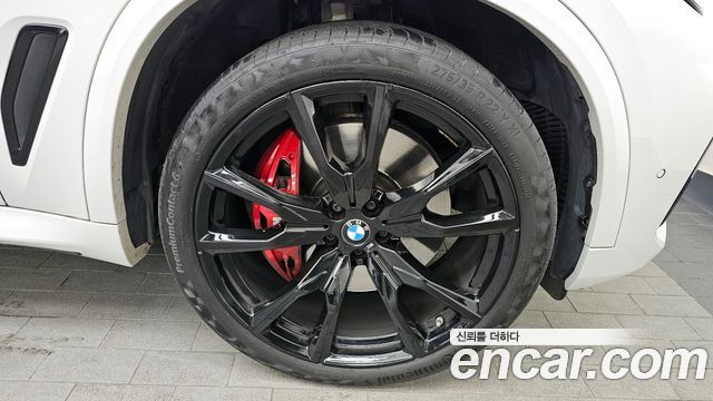 BMW X5 M50i — пробег 52 655 км — фото 5 из 5