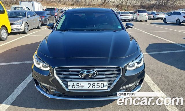 Hyundai Grandeur 2.4 Exclusive Special — пробег 30 568 км — фото 3 из 5