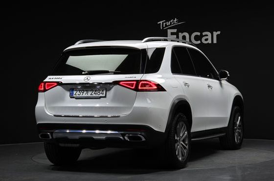 Mercedes-Benz GLE-Class GLE300d 4MATIC — пробег 54 736 км — фото 2 из 5