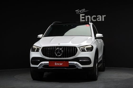 Mercedes-Benz GLE-Class GLE300d 4MATIC — пробег 54 736 км — фото 3 из 5
