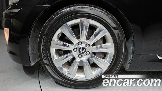 Hyundai Equus из Кореи Encar