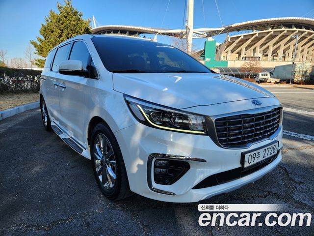 Kia Carnival из Кореи Encar