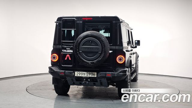 Ineos Grenadier из Кореи Encar
