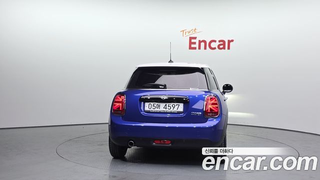 Mini Cooper из Кореи Encar