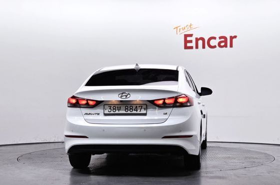 Hyundai AVANTE 1.6 GDI Value Plus — пробег 154 092 км — фото 4 из 5