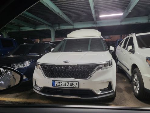 Kia Carnival 9-Seater Noblesse — пробег 79 000 км — фото 1 из 5