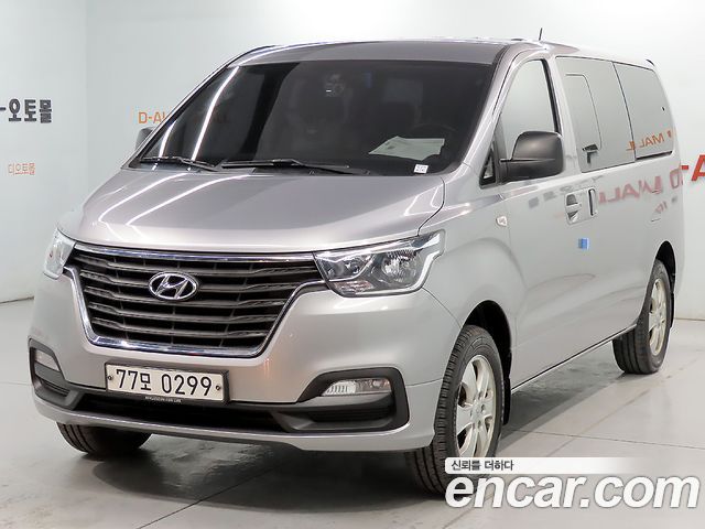 Hyundai Starex 4WD Wagon 11-Seater Modern — пробег 68 451 км — фото 1 из 5