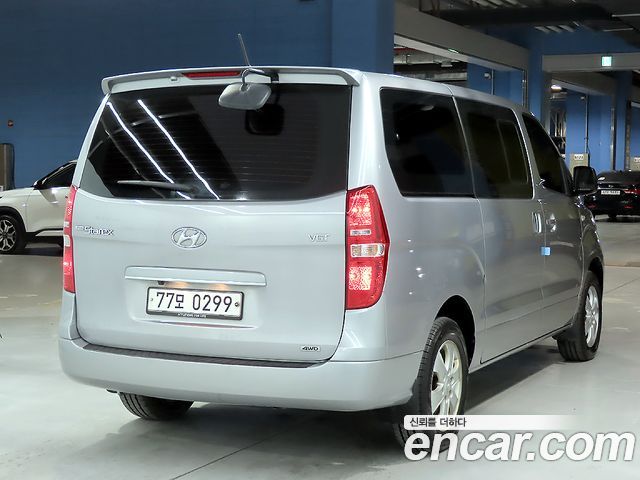 Hyundai Starex 4WD Wagon 11-Seater Modern — пробег 68 451 км — фото 4 из 5