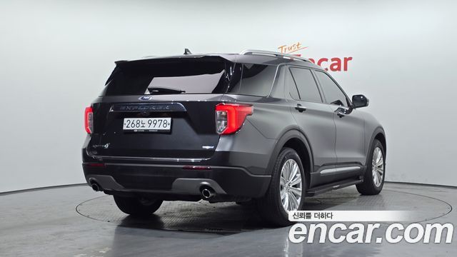 Ford Explorer 2.3 LimIted 4WD — пробег 78 769 км — фото 2 из 5