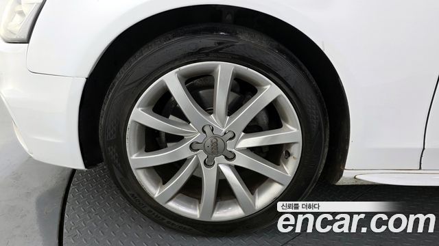 Audi A4 из Кореи Encar