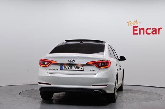 Hyundai Sonata 2.0 Smart — пробег 204 154 км — фото 4 из 5