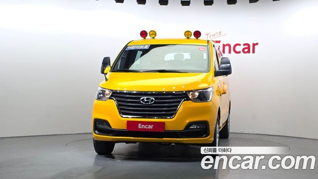 Hyundai Starex 4WD School Bus — пробег 148 229 км — фото 3 из 5