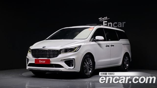 Kia Carnival из Кореи Encar