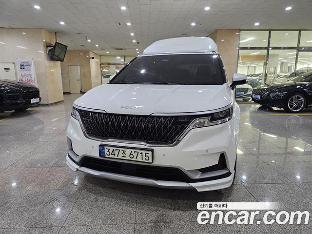 Kia Carnival 9-Seater Hi-Limousine(Special Vehicle) — пробег 129 058 км — фото 1 из 5