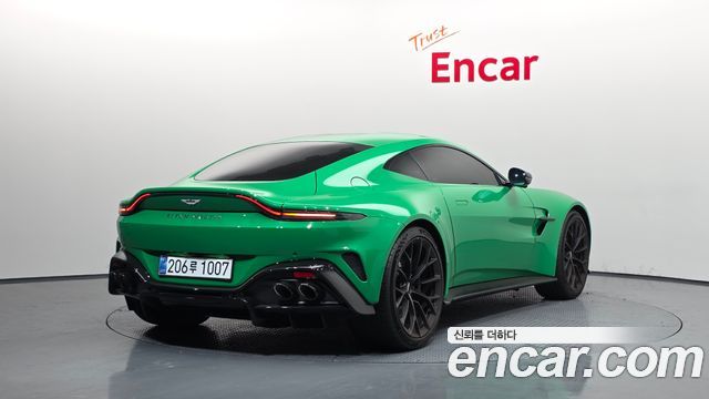 Astonmartin Vantage 4.0 V8 Coupe — пробег 779 км — фото 2 из 5