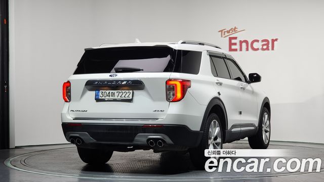 Ford Explorer 3.0 Platinum 4WD — пробег 77 013 км — фото 2 из 5