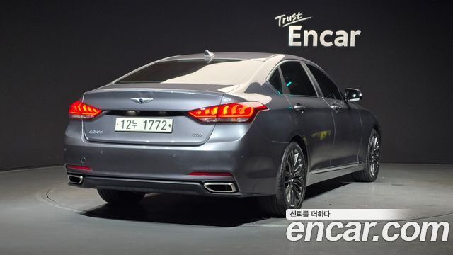 Hyundai Genesis из Кореи Encar