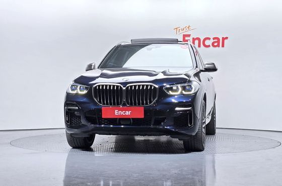 BMW X5 M50i — пробег 54 962 км — фото 3 из 5
