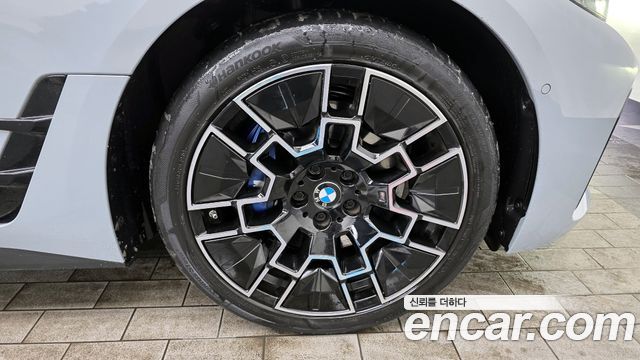 BMW i4 из Кореи Encar