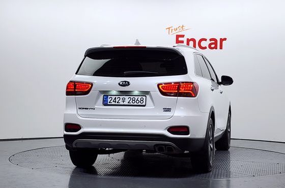 Kia Sorento Diesel 2.0 4WD Prestige — пробег 108 343 км — фото 4 из 5
