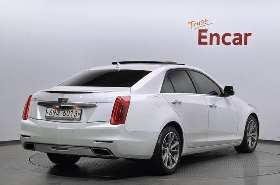 Cadillac CTS 2.0 Premium — пробег 88 650 км — фото 2 из 5