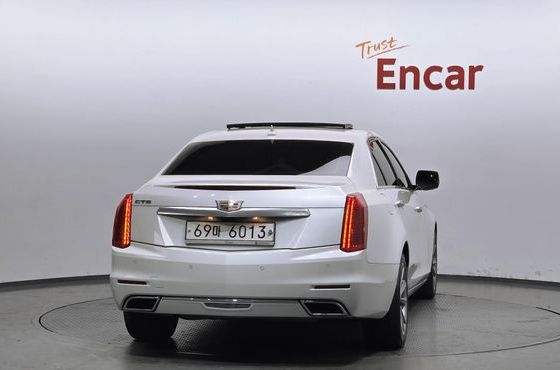 Cadillac CTS 2.0 Premium — пробег 88 650 км — фото 4 из 5