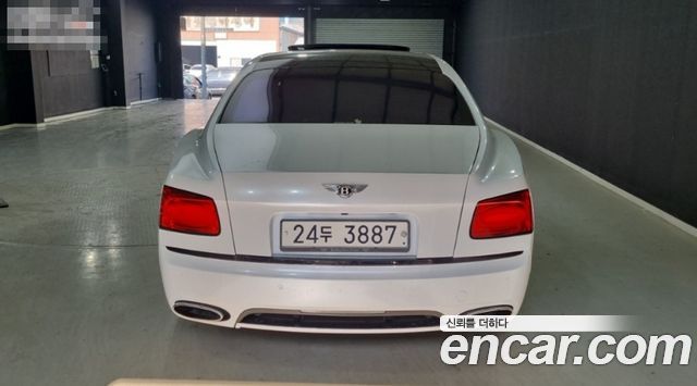 Bentley Flying Spur из Кореи Encar