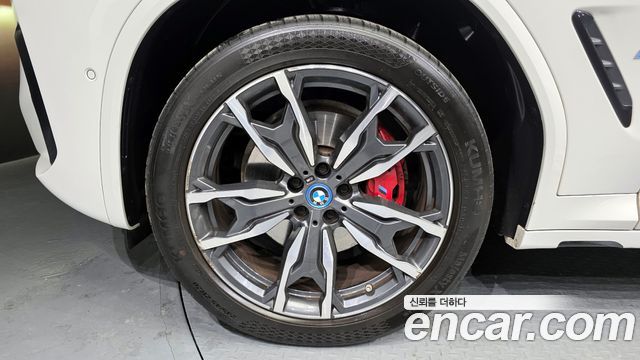 BMW X3 xDrive 30e M Sports Pro — пробег 61 780 км — фото 5 из 5
