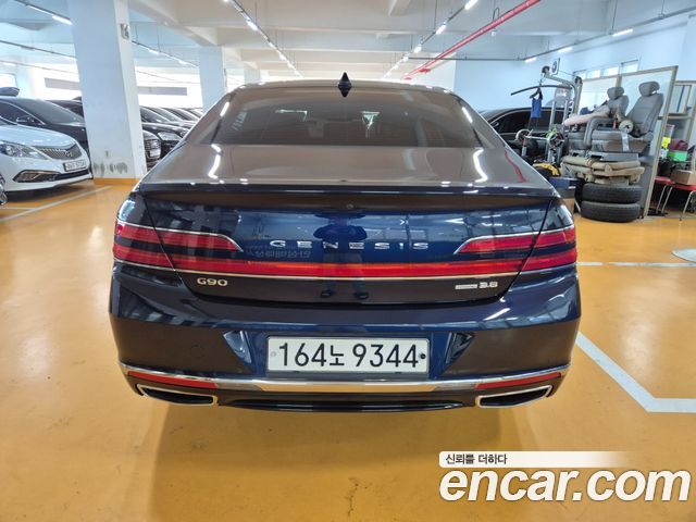 Genesis G90 из Кореи Encar