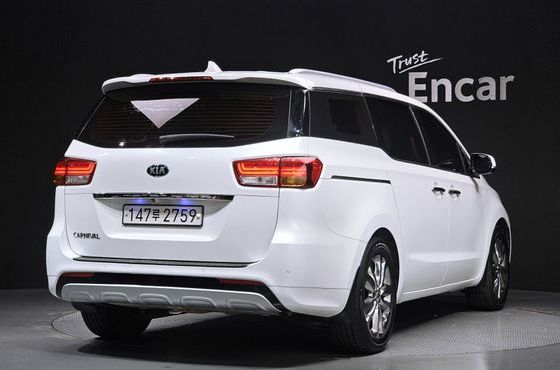 Kia Carnival 9-seater Prestige — пробег 114 091 км — фото 2 из 5