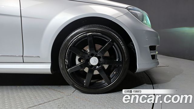 Mercedes-Benz C-Class из Кореи Encar