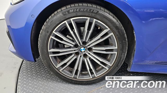 BMW 3-Series из Кореи Encar