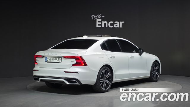 Volvo S60 из Кореи Encar